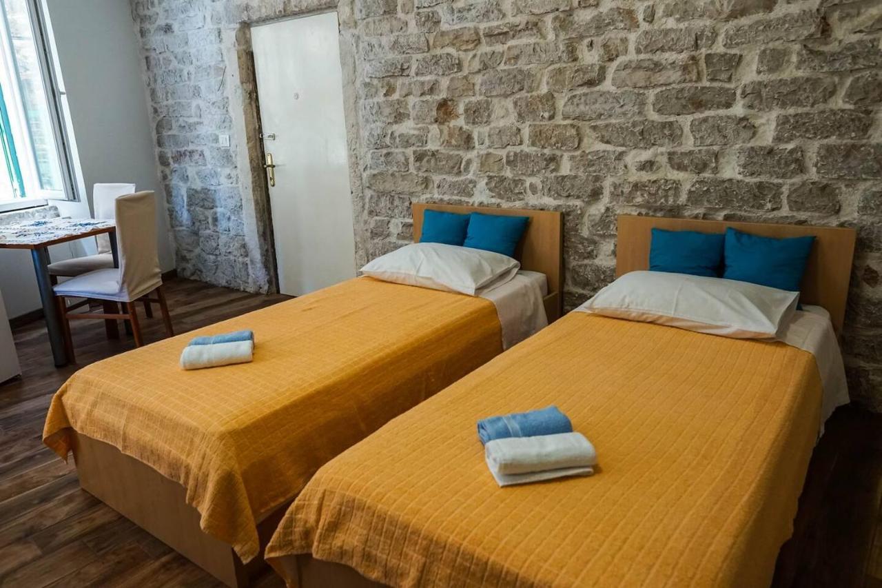 Studio Apartment In The Old City Of Šibenik Exterior foto